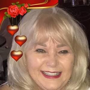 Meet your Posher, Charlotte